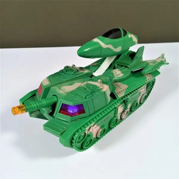 2-in-1 Military Aircraft & Tank Transformable Toy – Fighter Jet to Tank Conversion - Image 4