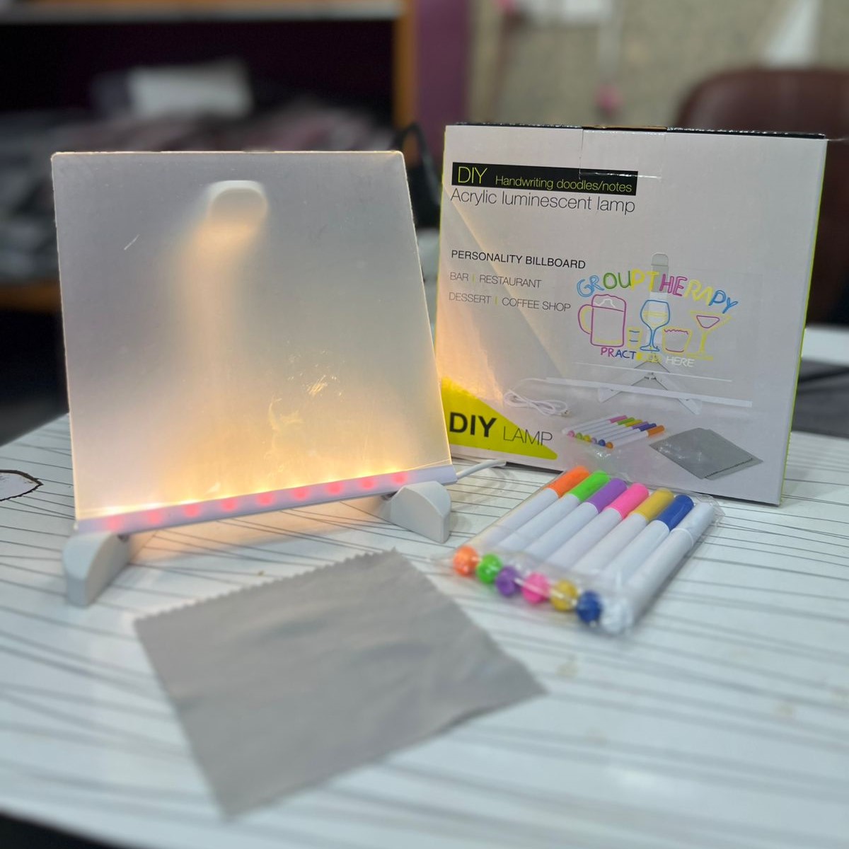 LED Writing Board 15x15cm – Transparent Acrylic Glow Board with 7 Markers & Stand - Image 4