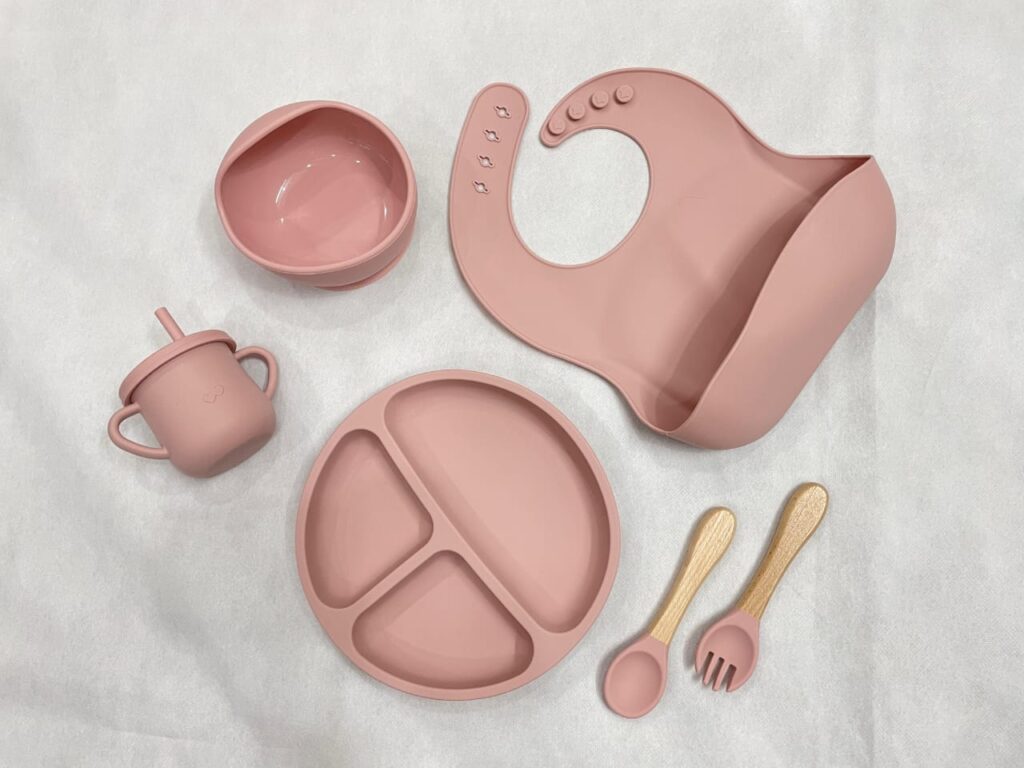 6-Piece Silicone Baby Feeding Set – BPA-Free with Suction Base & Ergonomic Design