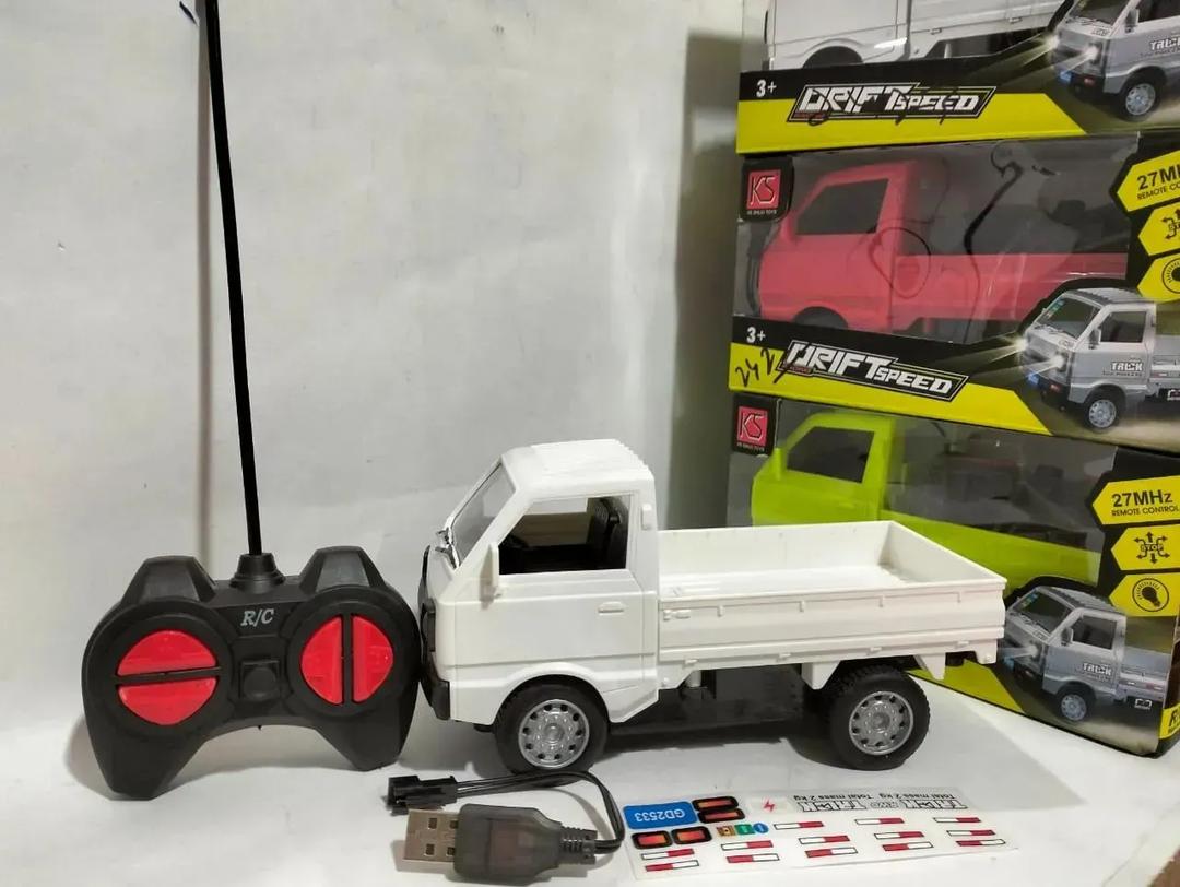 Neon Green 27MHz RC Truck for Kids - Image 2
