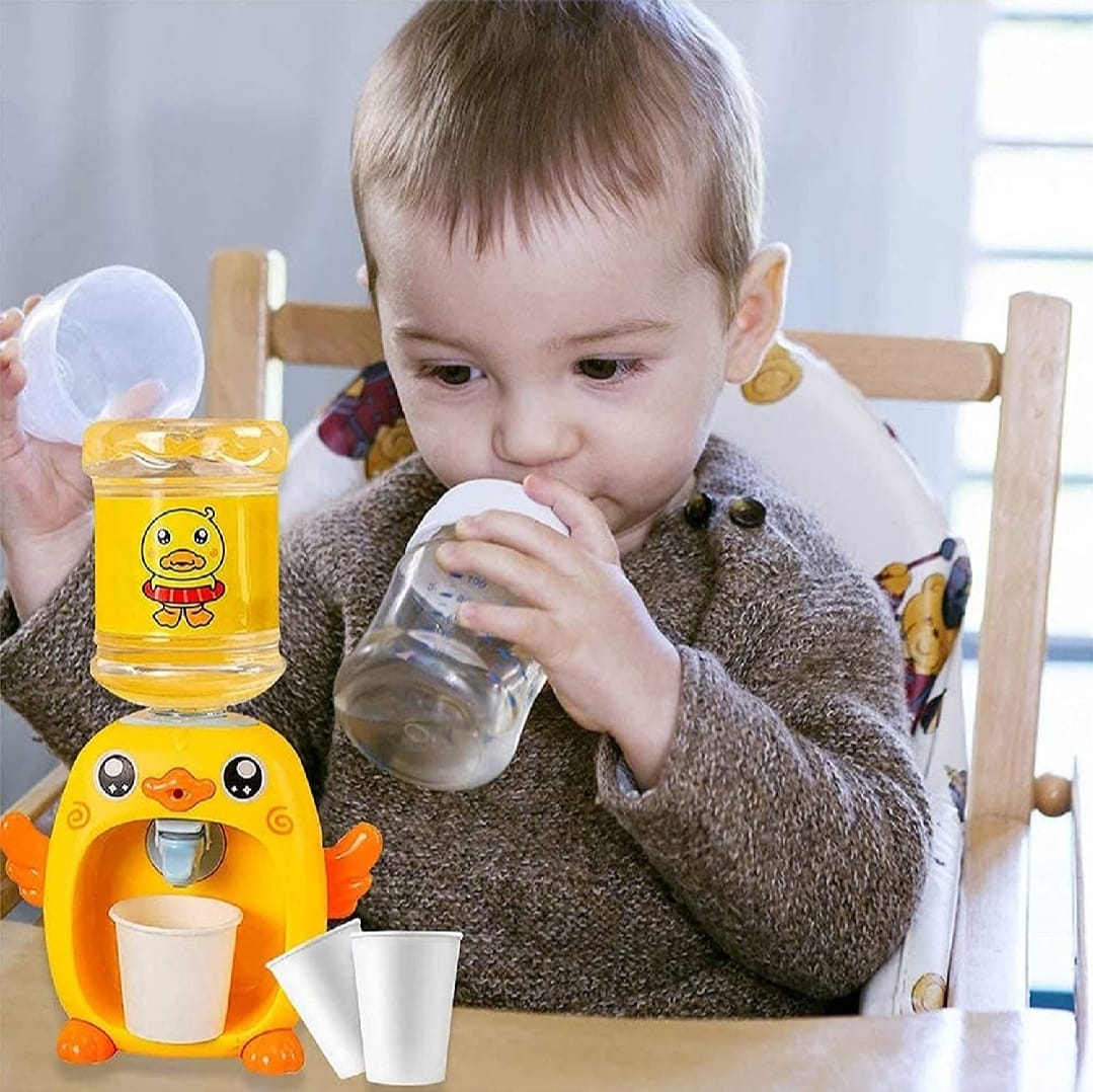 Mini Duck Water Dispenser Toy – Cute Yellow Duck Design Drinking Fountain Gadget - Image 3
